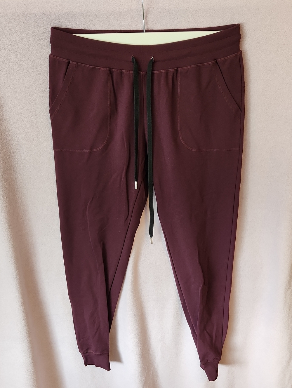 ZYIA Women's Plum Unwind Joggers